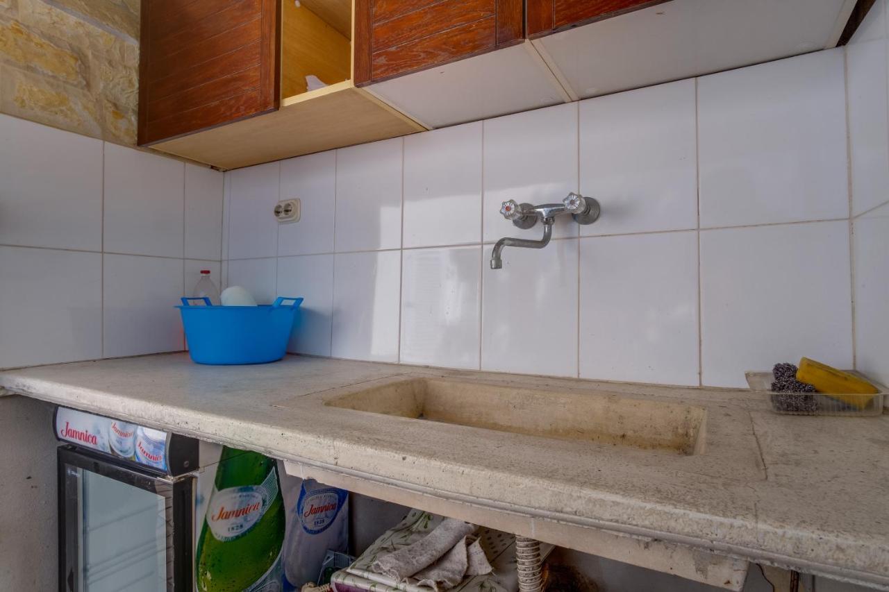Appartamento Leonida Mali Lošinj Esterno foto