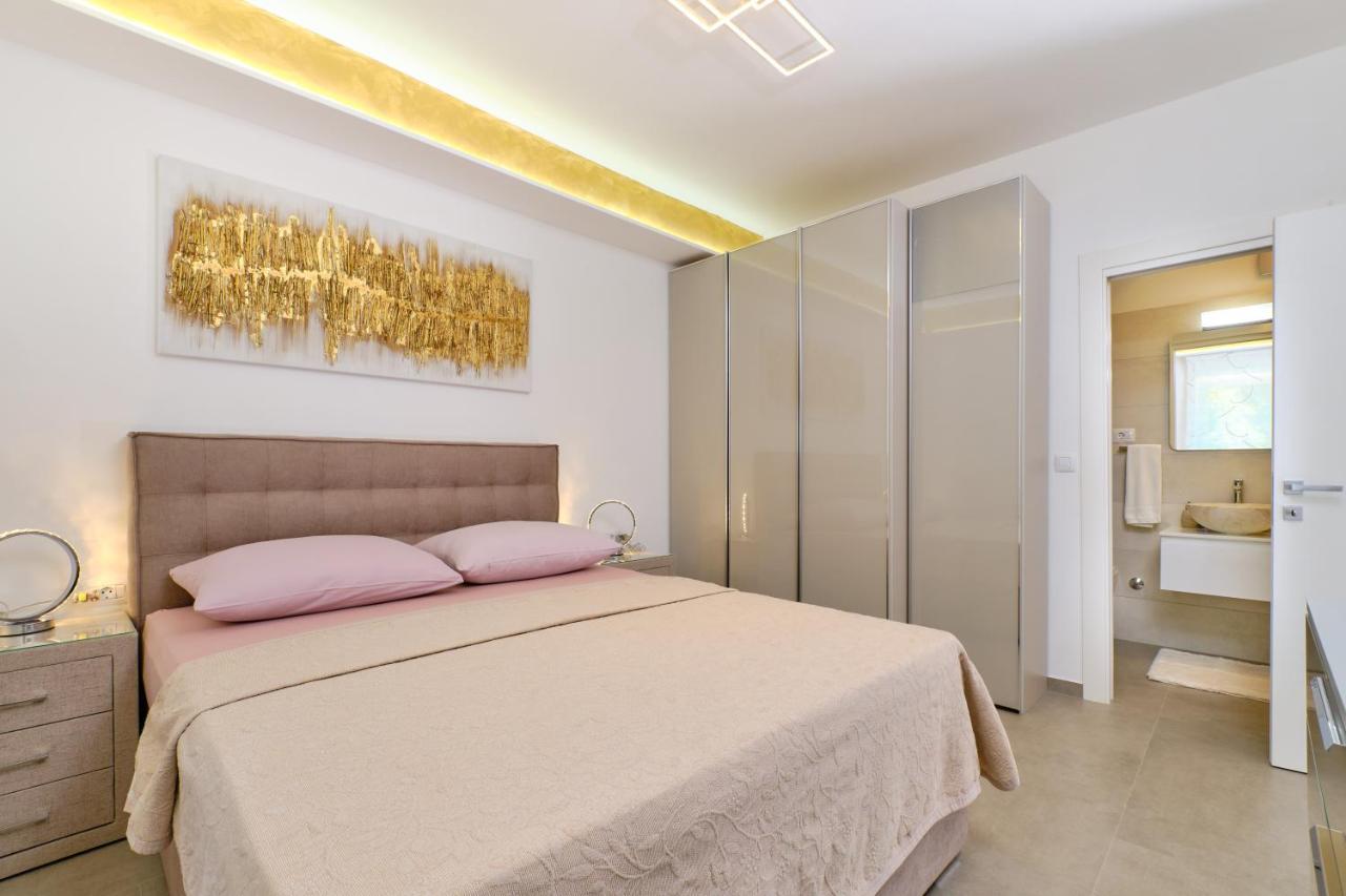 Appartamento Leonida Mali Lošinj Esterno foto