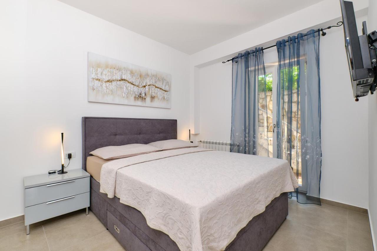 Appartamento Leonida Mali Lošinj Esterno foto